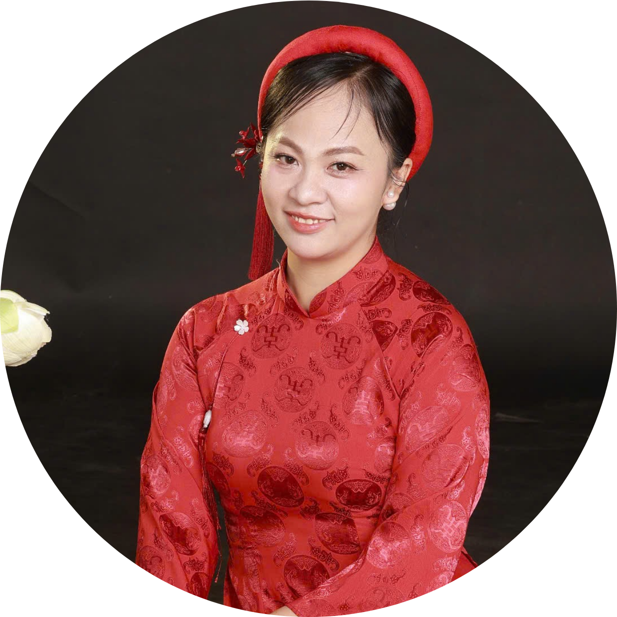 Co-Founder Hoài An — Kim Tâm Cát
